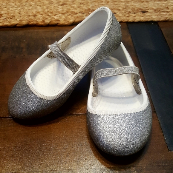 Silver Sparkle Ballet Natives - Picture 2 of 3